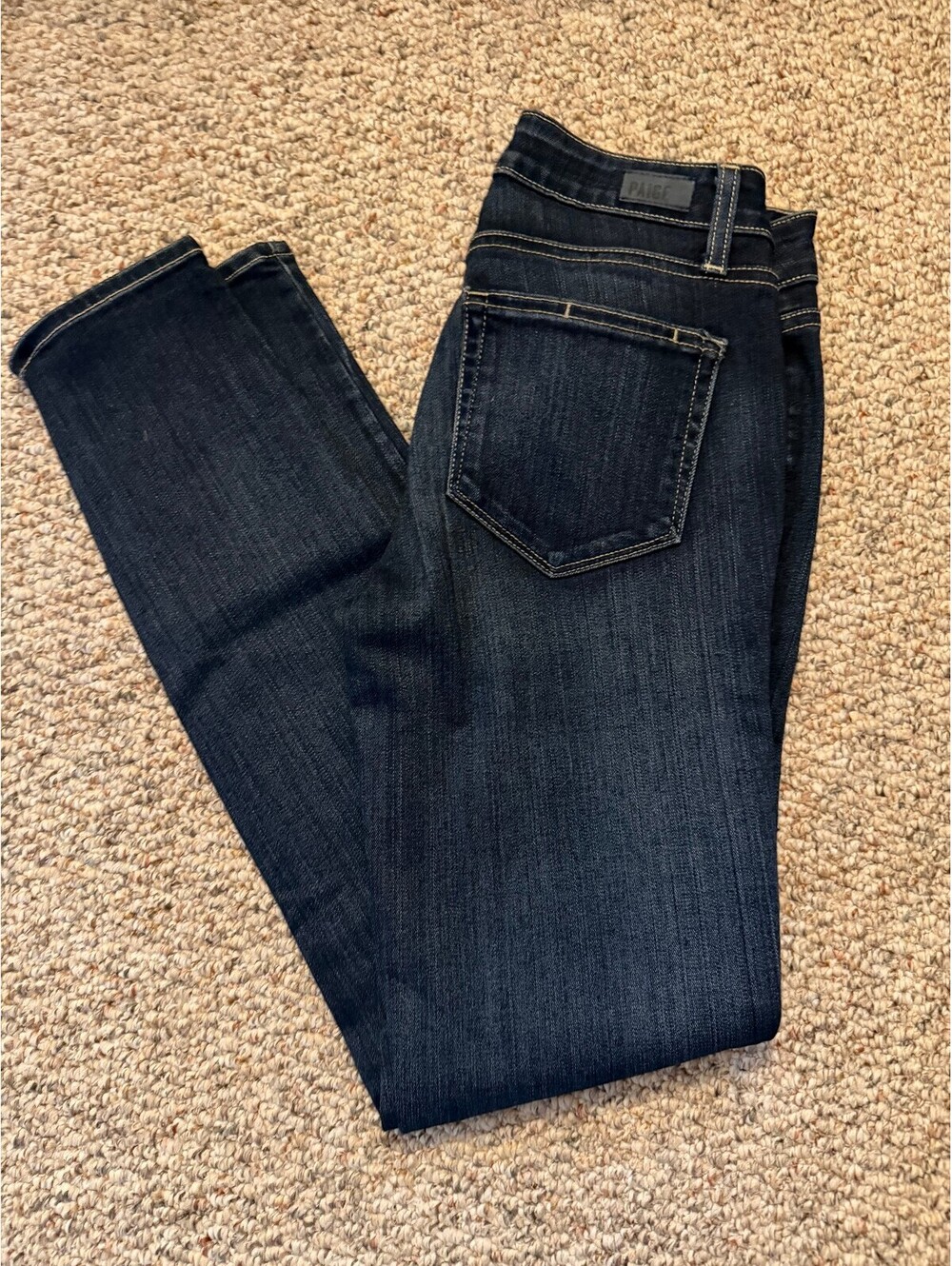 Paige dark wash skinny jeans Sz. 25